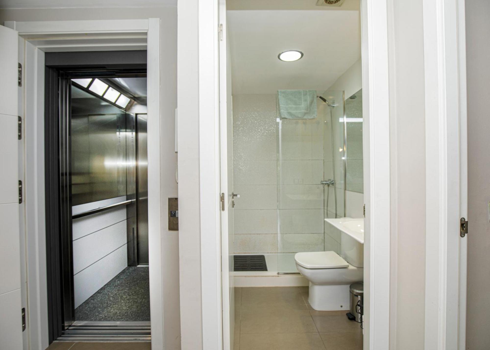 Centric Ripoll Apartment Luaran gambar