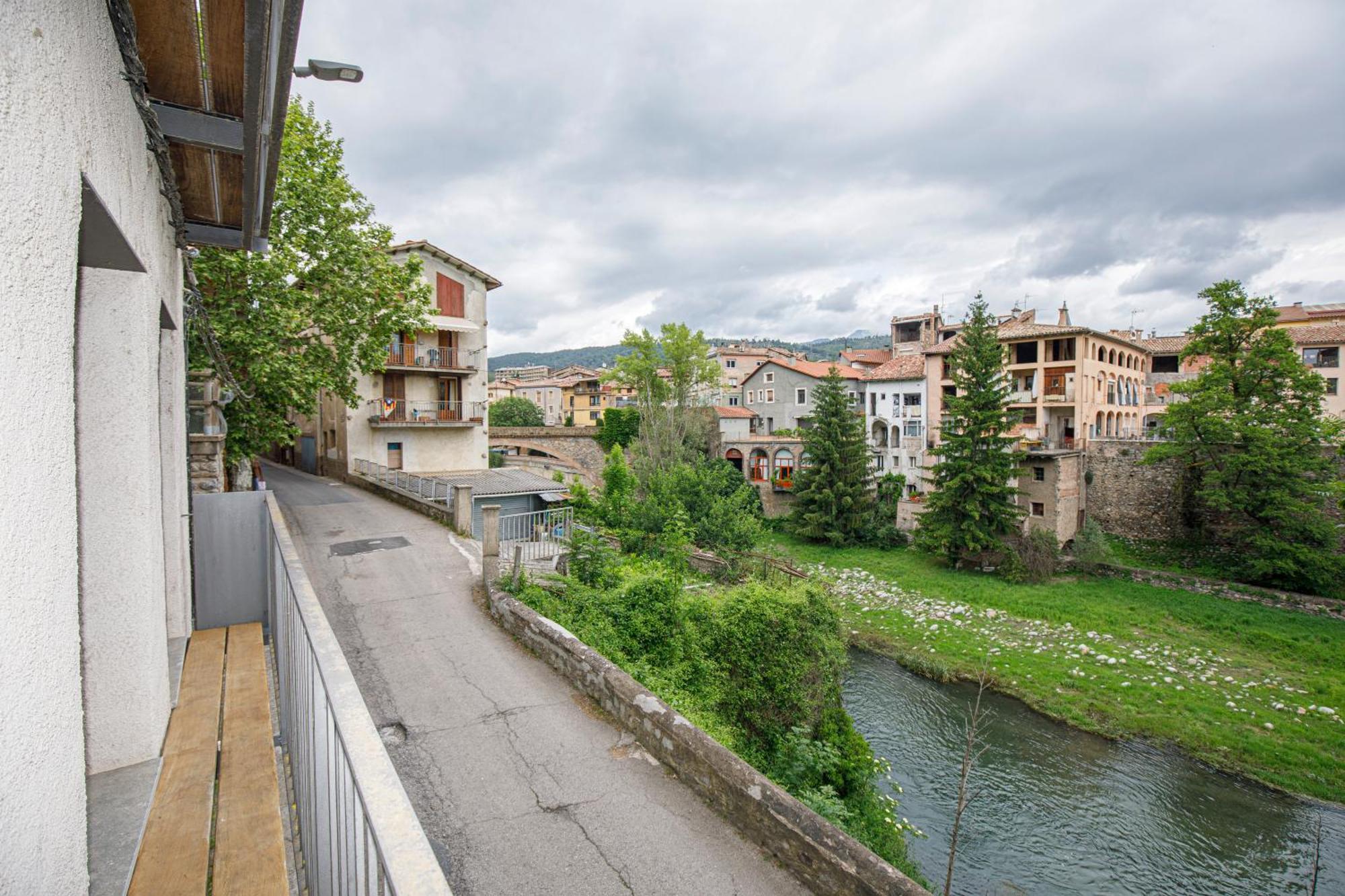 Centric Ripoll Apartment Luaran gambar